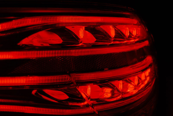 Zadní světla LED Bar, blinkr Mercedes-Benz E W212 sedan 09-13 červená