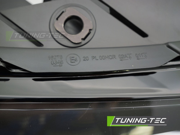 Přední světlo čiré pravé pro VW PASSAT B7 2010-1014